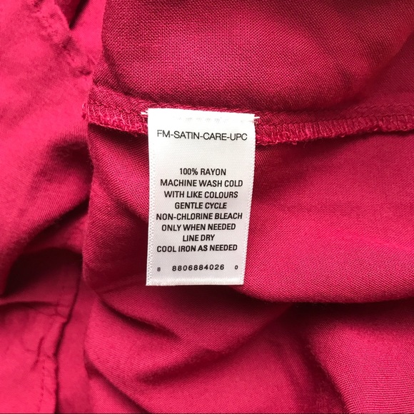 NWT Button-front - Picture 4 of 5